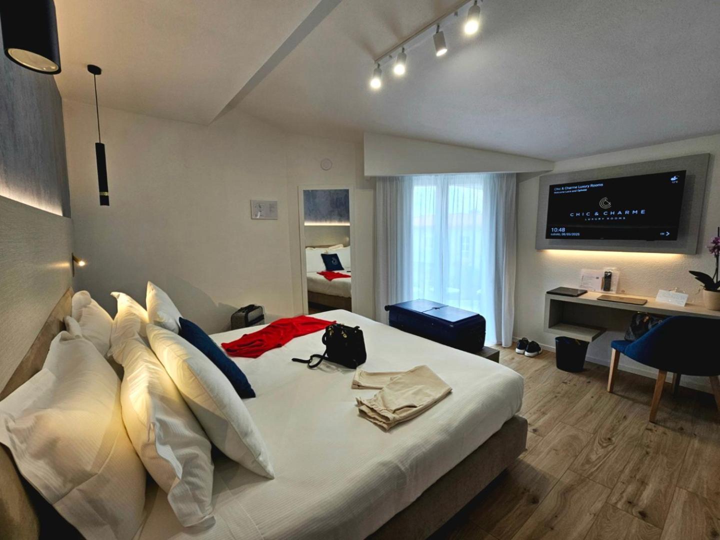 Chic & Charme Luxury Rooms Ольбия Экстерьер фото