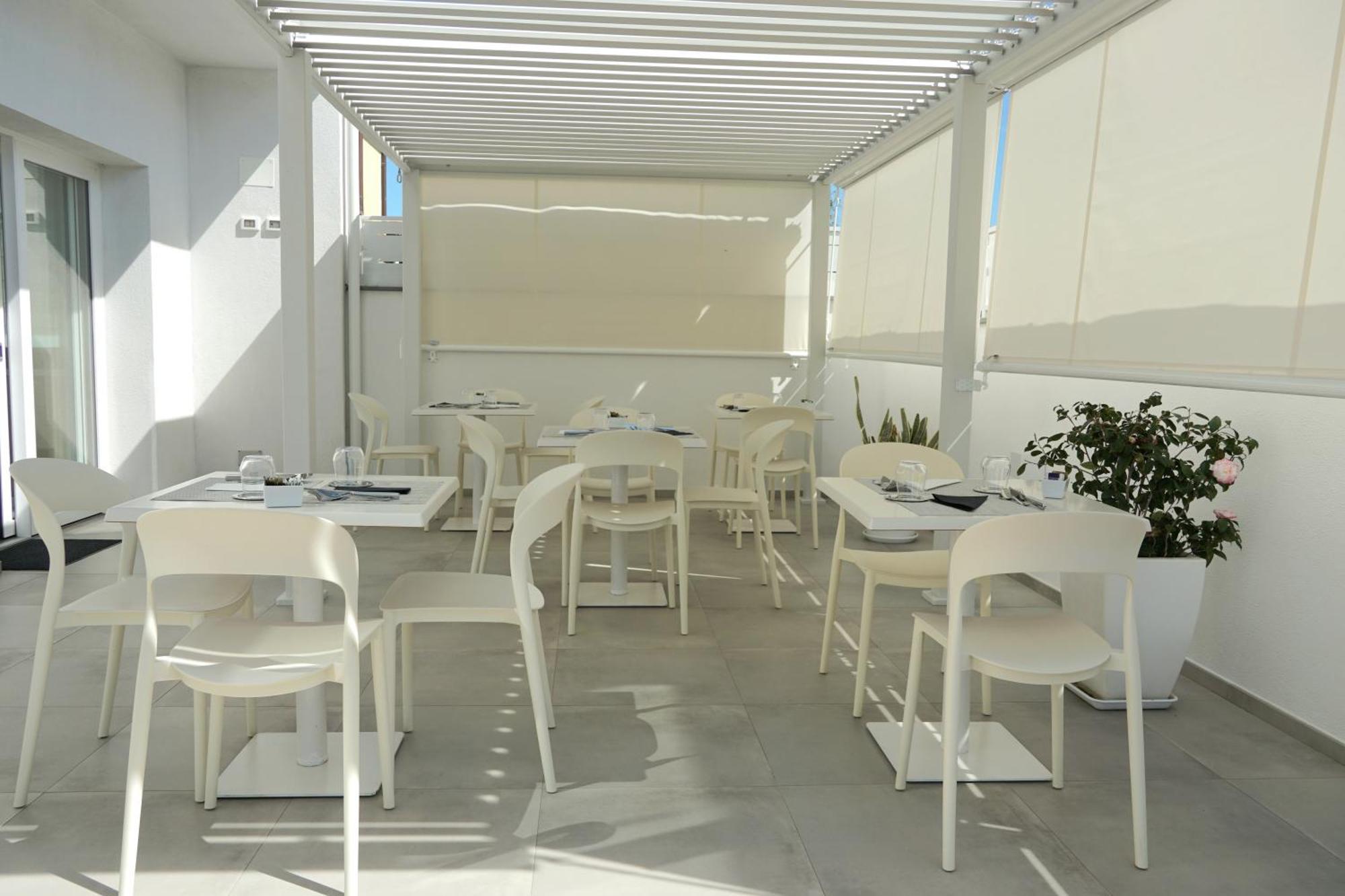 Chic & Charme Luxury Rooms Ольбия Экстерьер фото